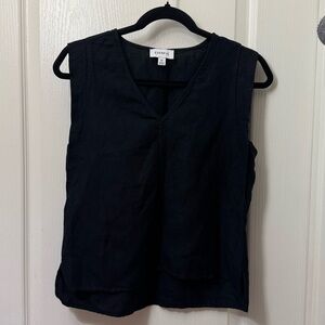 Evereve Black V-Neck Sleeveless Blouse